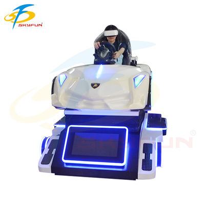 Süper Yarış VR Araba Simülatörü Makinesi – 32 İnç Ekran, Logitech Kontroller ve Çok Oyunculu Desteği ile Sürükleyici 4 Eksenli Hareketli Sürüş Deneyimi